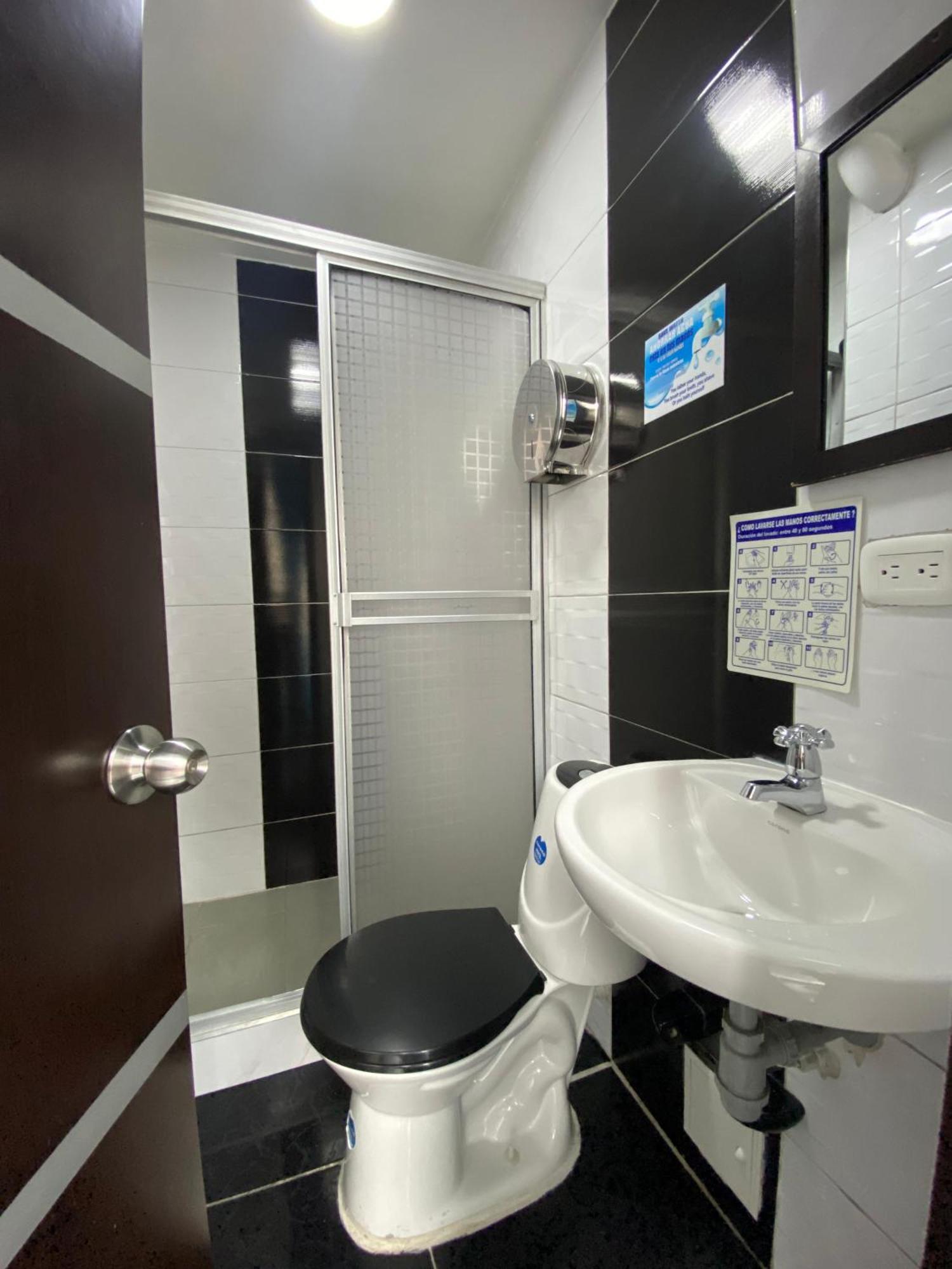 Hotel Hills Bogota Bagian luar foto